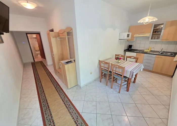 Marina 2 Nv - With Terrace, Grill, Pool Apartament