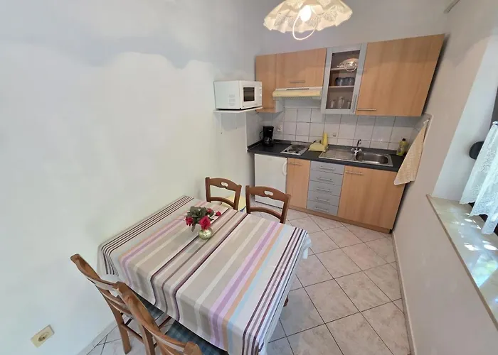 Marina 2 Nv - With Terrace, Grill, Pool Apartament Novi Vinodolski