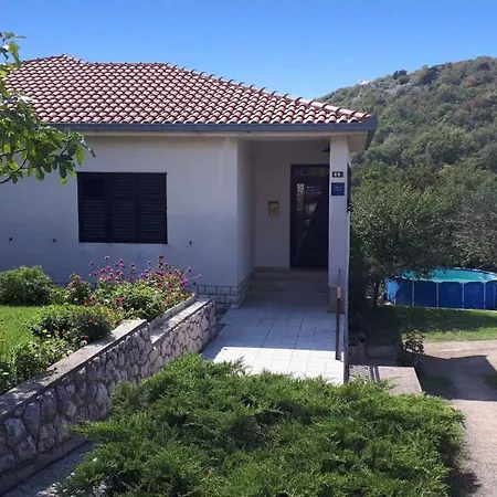 Marina 2 Nv - With Terrace, Grill, Pool Apartment